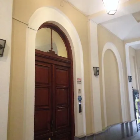 דירה Flat In The Absolute Centre Of ורשה
