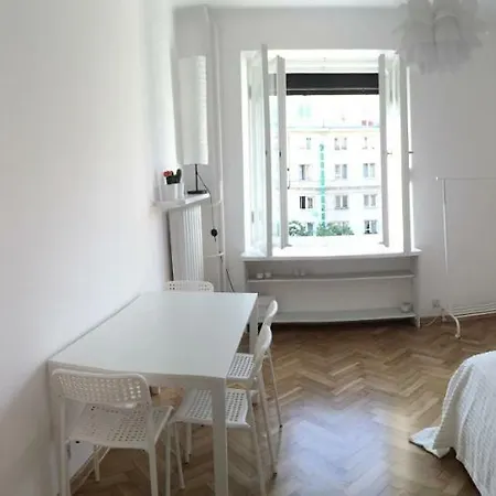 דירה Flat In The Absolute Centre Of